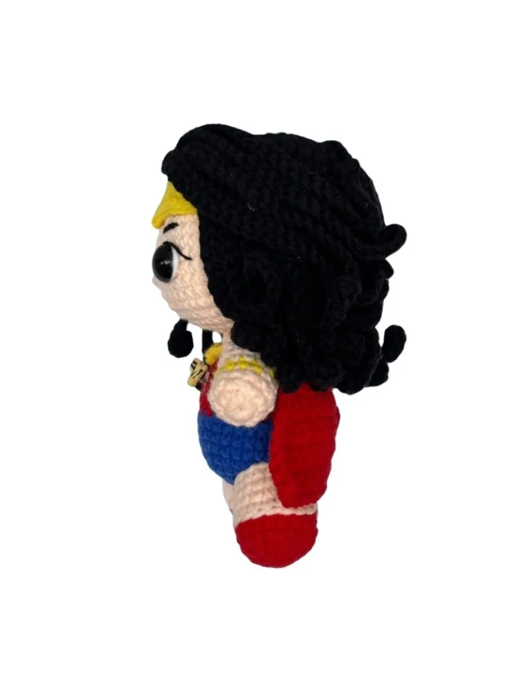 0DCMM KIT AMIGURUMI COATS MULHER MARAVILHA
