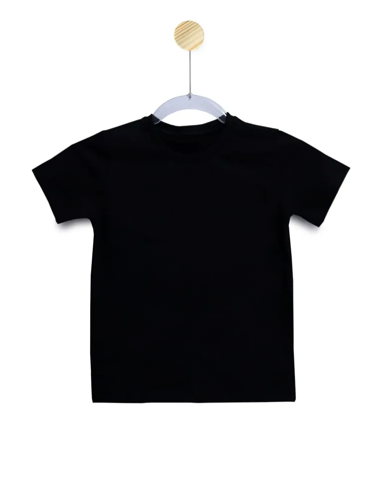 CAMISETA LISA - PRETA
