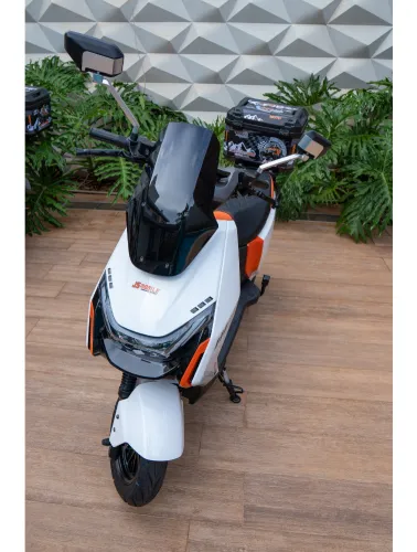 BICICLETA ELÉTRICA SCOOTER BIVOLT FOREVER P9 1000W  AUTOPROPELIDO BRANCA