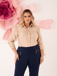 CAMISARIA COM PREGAS E MANGAS COM BABADOS