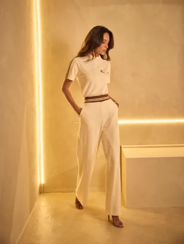 CONJUNTO LAURA