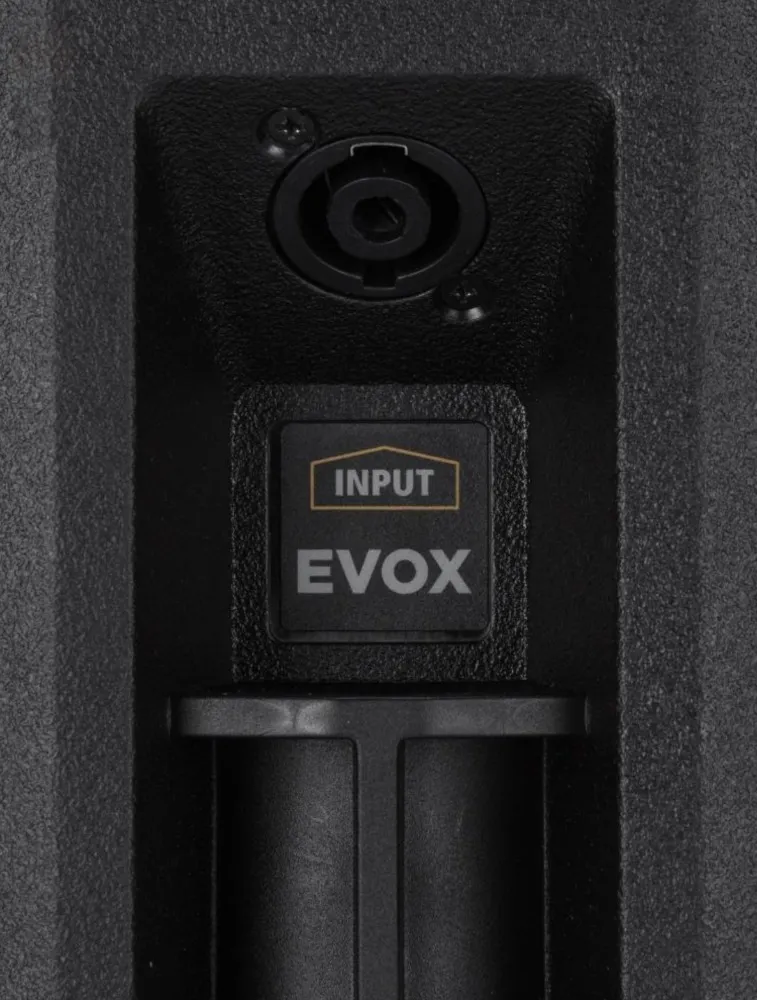 SISTEMA PA PORTATIL EVOX J8 110V 1400W RCF